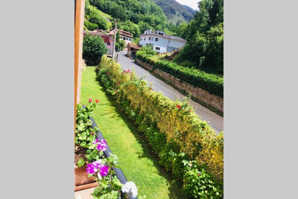 Apartamento El Cortijo Cangas de Onis Bagian luar foto